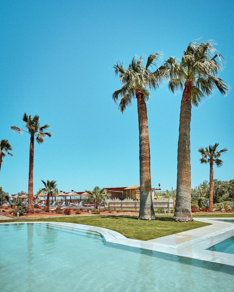 Malia Bay Beach Hotel & Bungalows 4*