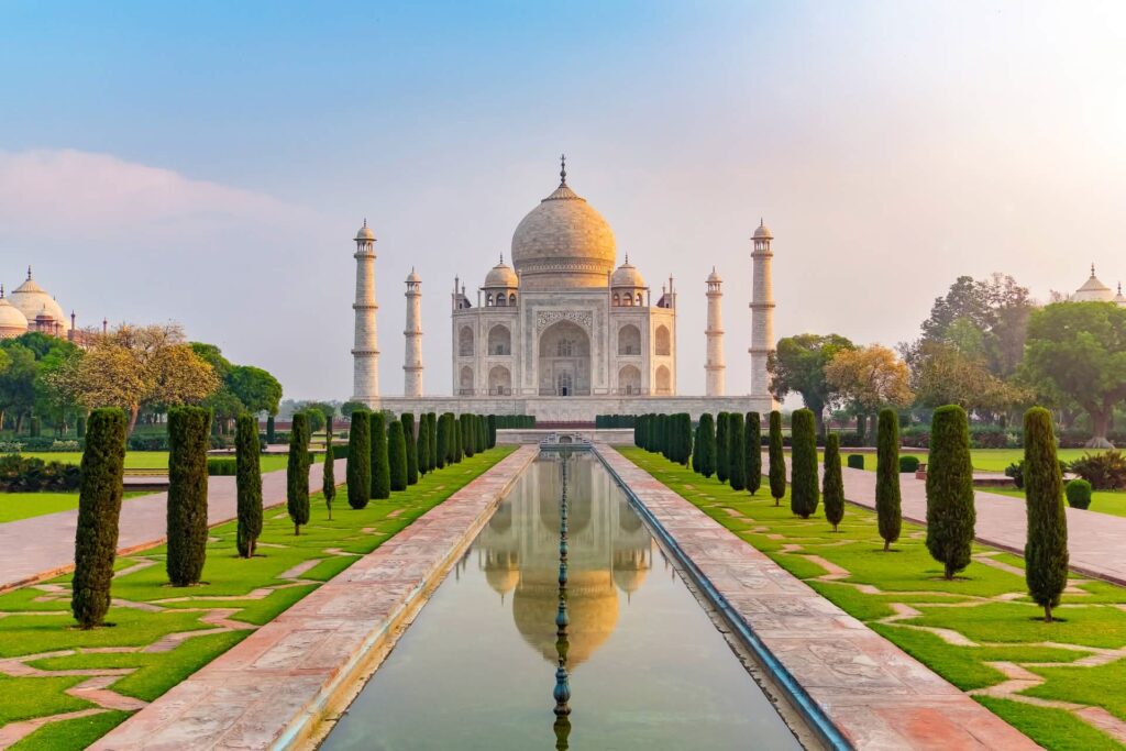 Taj Mahal v Indii – ikonický symbol lásky a UNESCO pamiatka